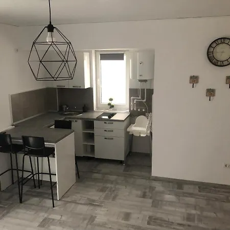 Apartmán Yvene Studio Năvodari